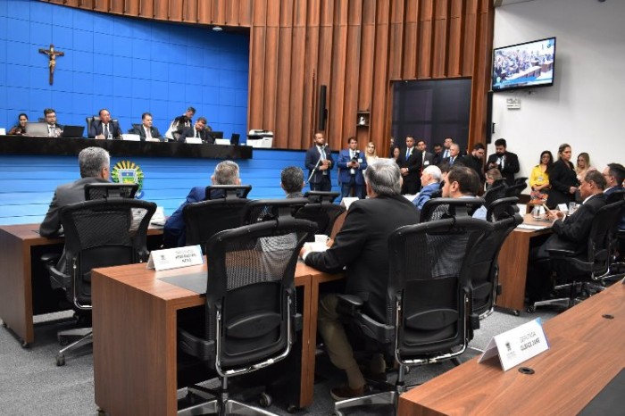 Revisão da remuneração dos servidores deve ser votada em segunda discussão