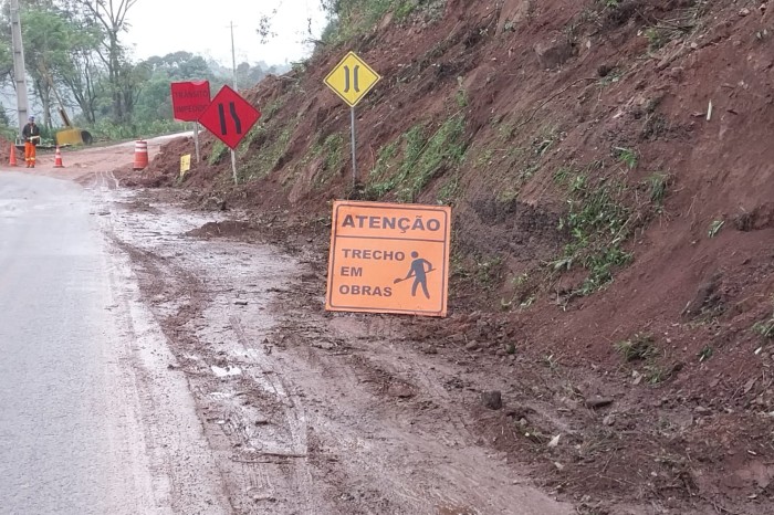 DER adia detonação de rochas em rodovia de União da Vitória para quarta-feira