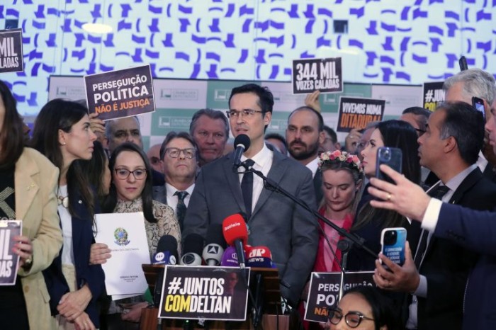 Câmara notifica Dallagnol sobre cassação de seu mandato