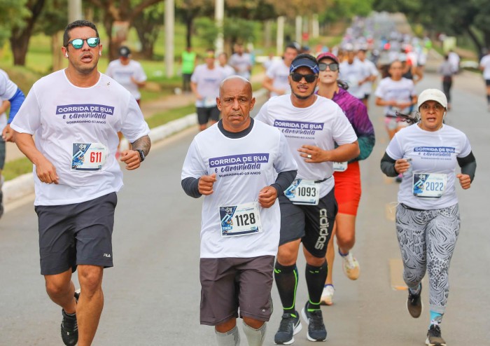 Cerca de mil pessoas participam de evento esportivo em Sobradinho