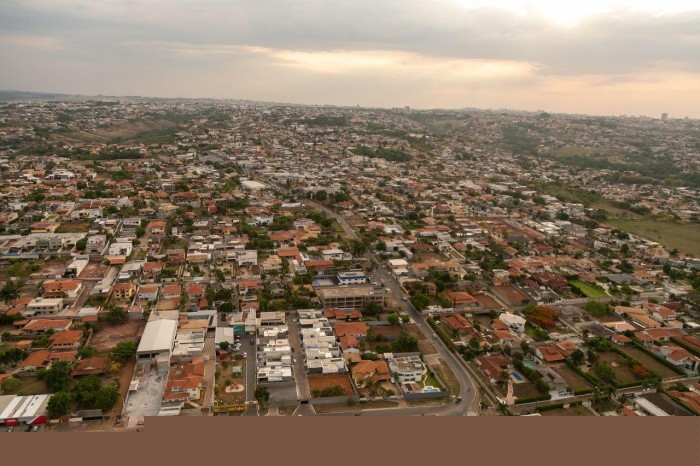Moradores de Arniqueira têm até quinta (29) para regularizar imóveis