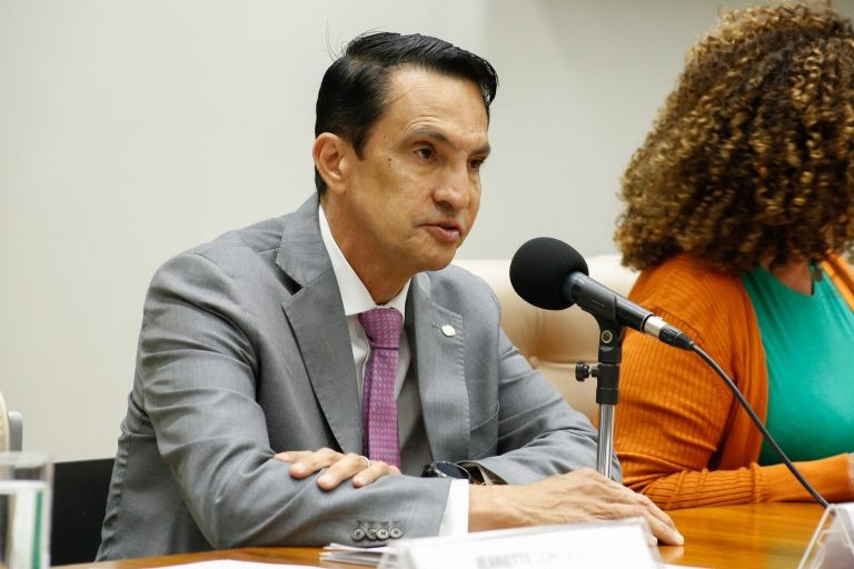 Comissão aprova projeto que simplifica sorteio de prêmios de pequeno valor