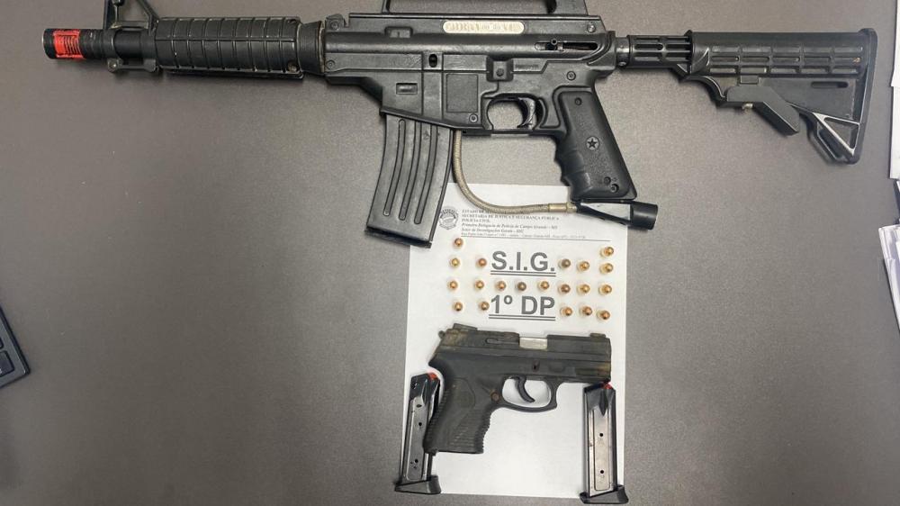 Polícia Civil prende homem por posse irregular de arma de fogo e munições durante Operação em Campo Grande