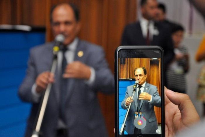 Zé Teixeira reivindica recuperação de pontes entre Porto Murtinho e Bonito