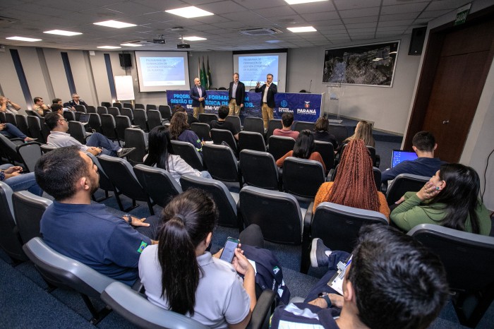 Profissionais da Portos do Paraná concluem formação ministrada por entidade internacional do setor