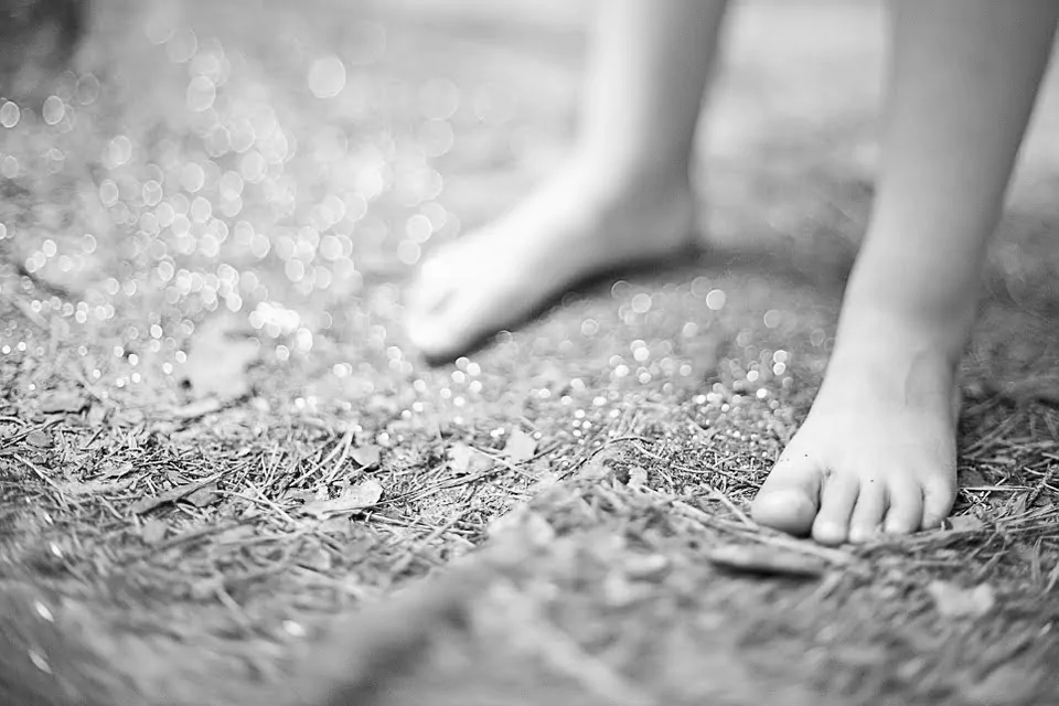 Polícia Civil prende em flagrante mãe e padrasto por abandono de incapaz e maus-tratos em Campo Grande