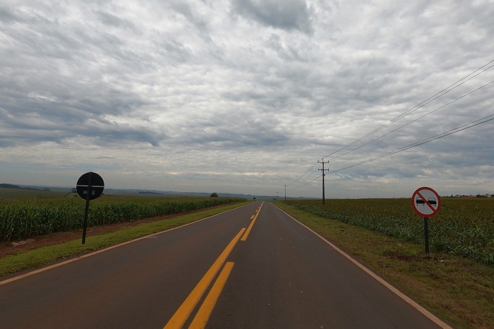 Governo reforça sinalização da rodovia estadual entre Floresta e Itambé