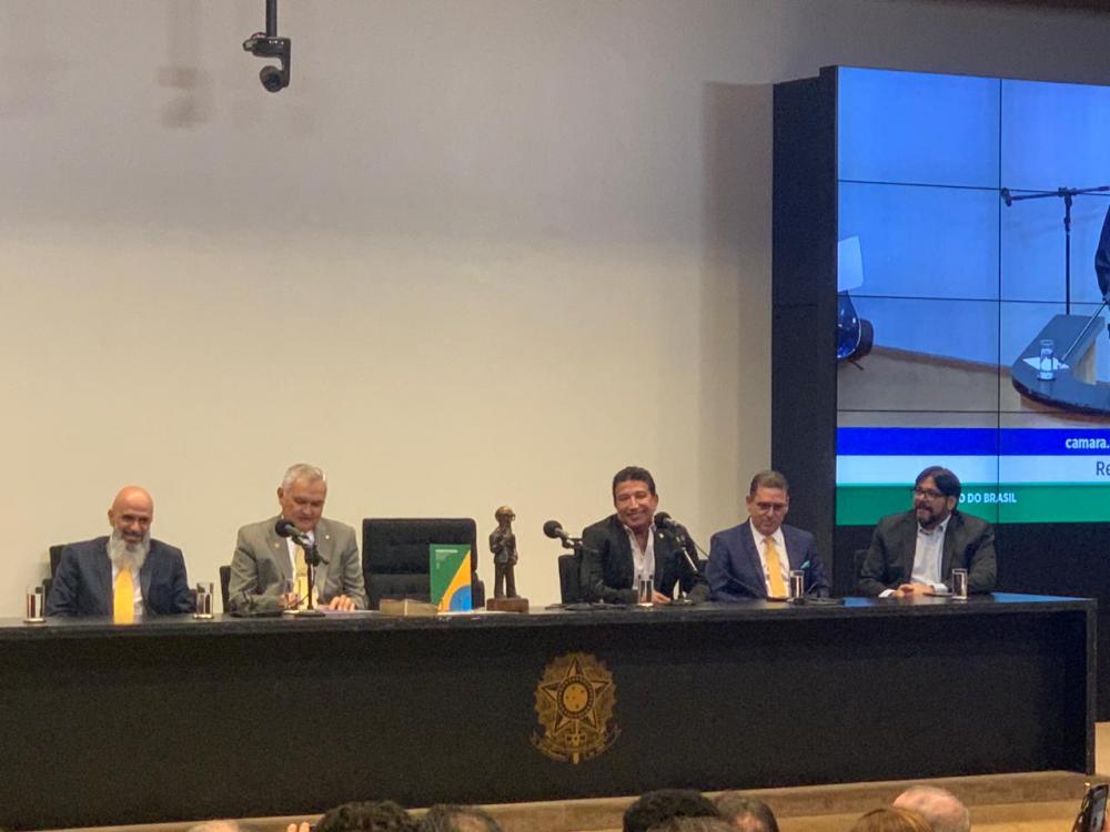 Foro do Brasil vai fortalecer a união entre lideranças da direita, diz Wilton Acosta