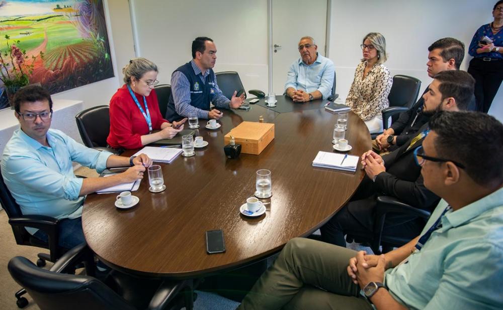 Saúde da Capital pede 'desburocratização' para comprar medicamentos e itens emergenciais