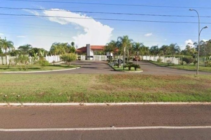 João César Mattogrosso solicita ao DNIT redutor de velocidade em frente ao Terras do Golfe