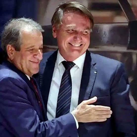 Após jantar, Valdemar diz 