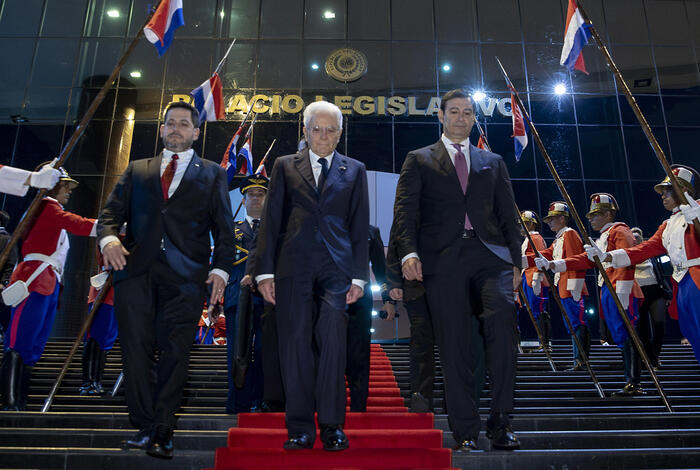 Paraguai estreita os laços de amizade com a Itália