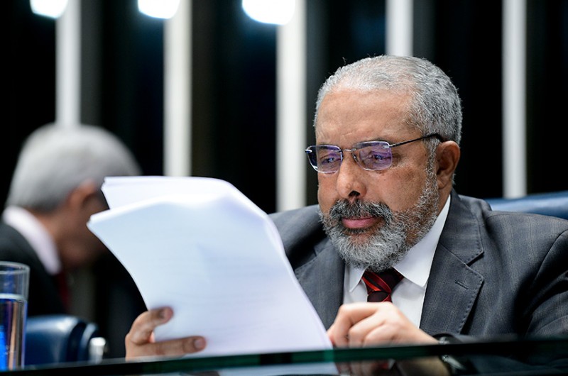 Segue para sanção projeto que garante direitos ao deficiente auditivo unilateral total