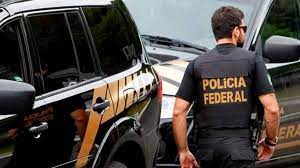 PF realiza busca e apreensão em 7 estados em Operação Lesa Pátria