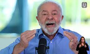 Lula acumula falta de transparência no governo
