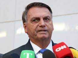 Bolsonaro vai passar por duas cirurgias 
