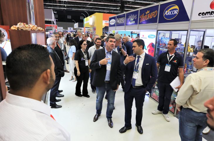 Governador prestigia feira de negócios do setor supermercadista de MS