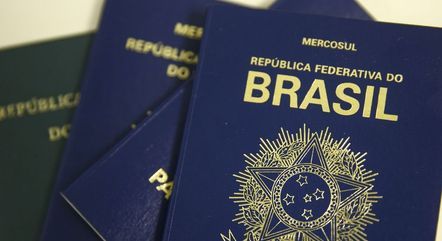 Parlamentares querem que fim da perda da nacionalidade a brasileiro com outra cidadania comece a valer no país