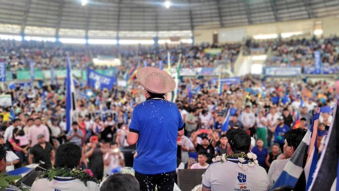 Evo Morales anuncia que vai ser candidato a presidente da Bolívia