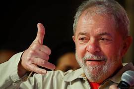 Pesquisa revela que 64% dos evangélicos desaprovam o governo Lula