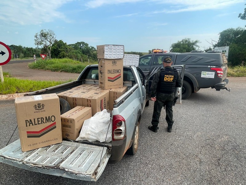 DOF apreende Montana com mais de 500 pacotes de cigarros contrabandeados