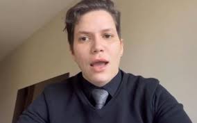 Morre em SP a influenciadora Karol Eller