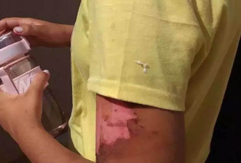 Adolescente é agredida, dopada e obrigada a tomar açaí com urina