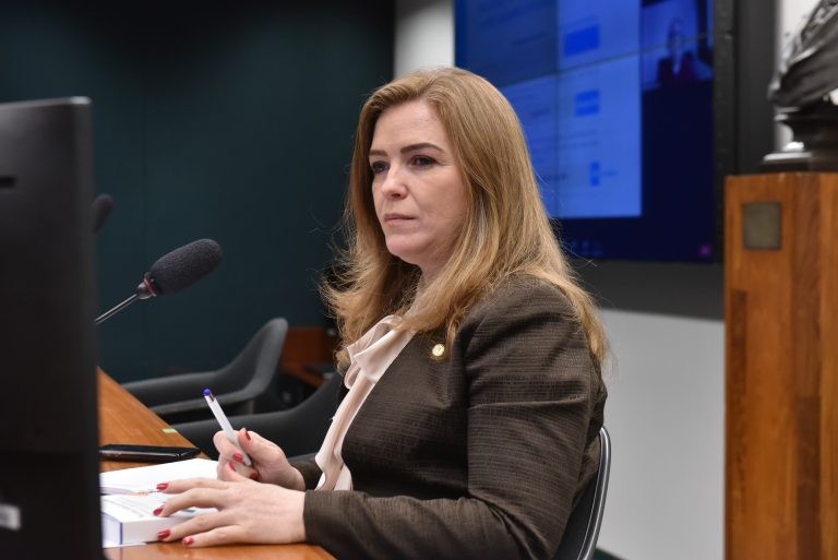 Comissão aprova exigência de laudo detalhado de perícia médica do INSS sobre acidente de trabalho