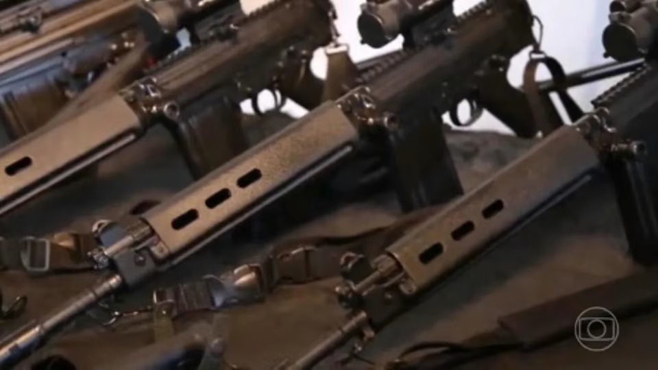 Nove metralhadoras furtadas de quartel pela polícia de SP