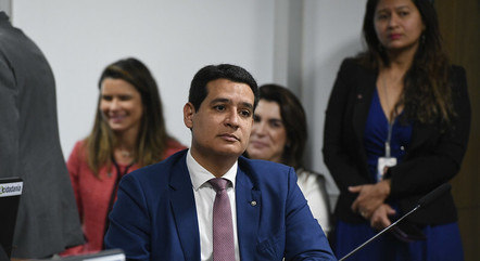 Senado rejeita indicado por Lula para a Defensoria Pública da União