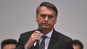 Bolsonaro disse que Moraes quer alijar ele da política