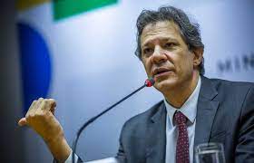 Haddad diz em evento que a “Reforma tributária é nota 7 ou 7,5, mas que saímos de 2”