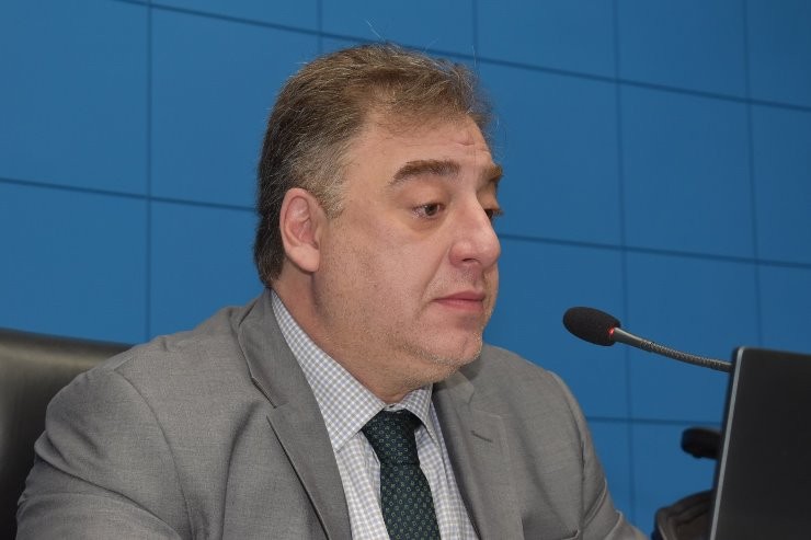 Neno Razuk ressalta importância do uso de fogos silenciosos nas festas de final de ano