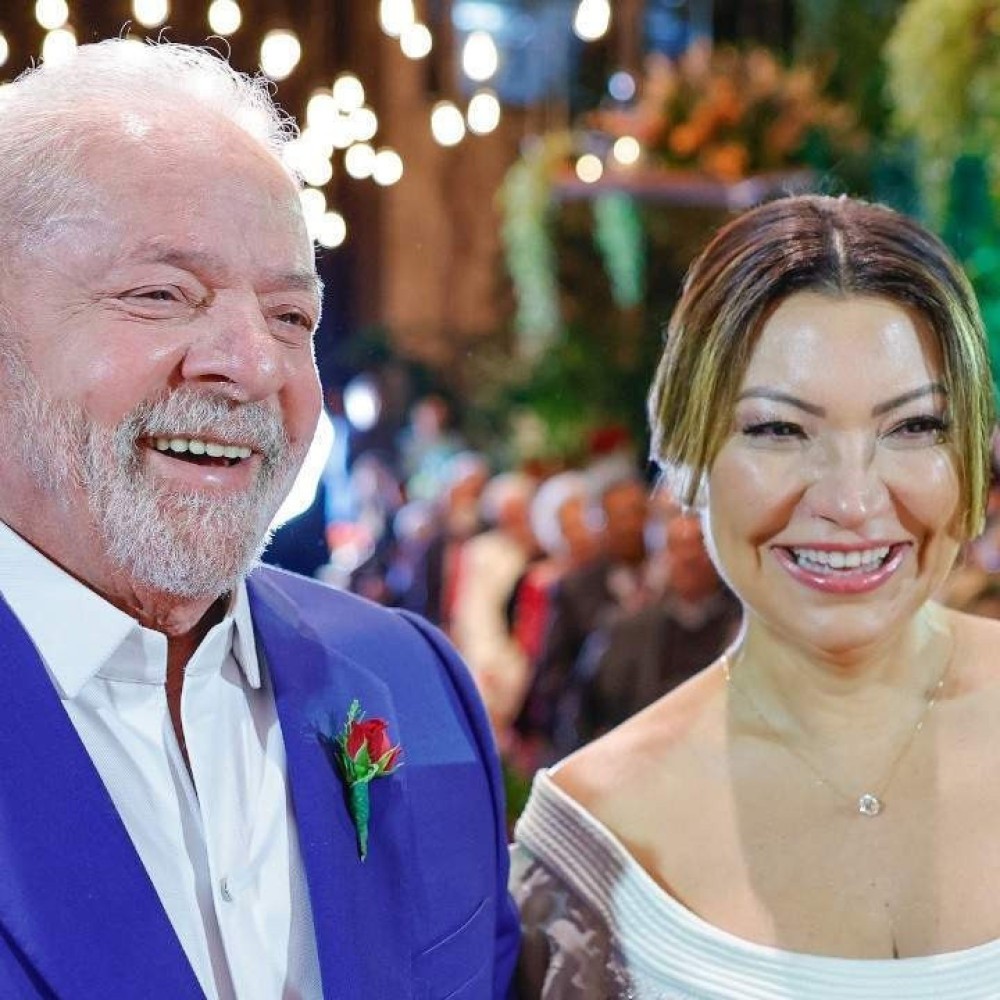 Lula condecora Janja ao mais alto grau da Ordem de Rio Branco