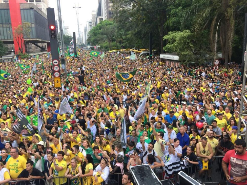 Após imprensa minimizar lotação na Paulista, Malafaia rebate