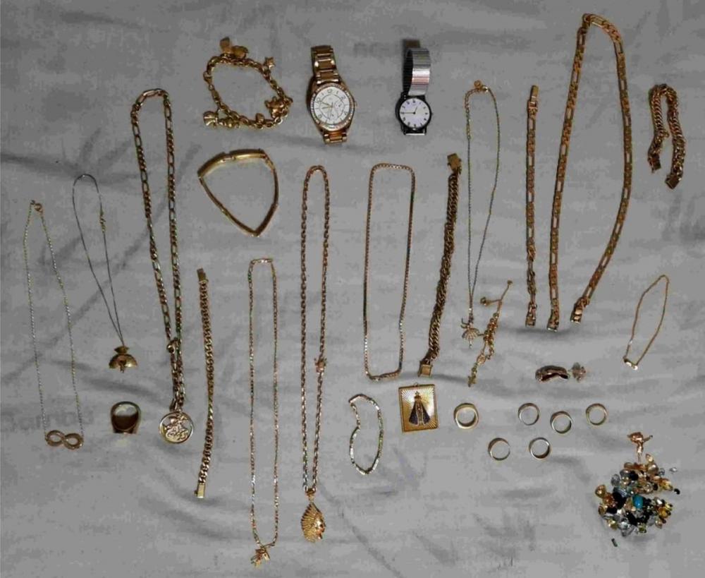 Polícia Civil deflagra operação contra furto de joias e cumpre mandados em comércios e casa em Campo Grande