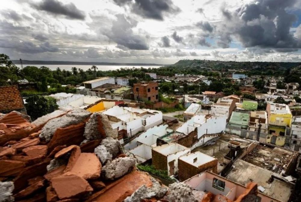 Drama: Solo em Maceió se movimentou um metro em 48 horas