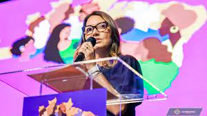 Janja diz à militância do PT que “se tudo der certo, logo Bolsonaro vai estar preso”