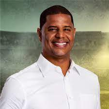 Polícia investiga desaparecimento do ex-jogador Marcelinho Carioca em São Paulo