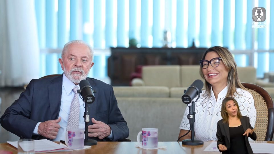 “Muito puto da vida” quando atacam Janja na web, diz Lula 