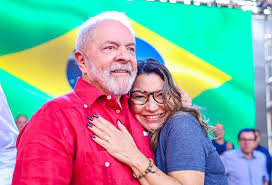 Governo Lula gastou R$ 26,8 milhões em mobiliário para Palácios