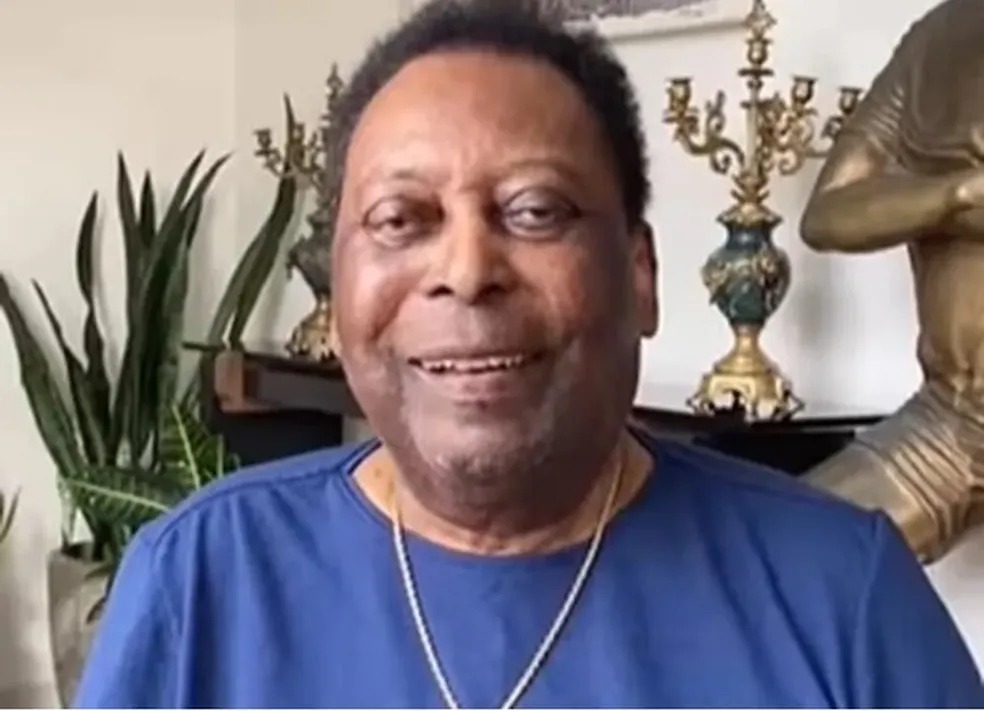 Pelé apresenta melhora mas sem previsão de alta do Einstein