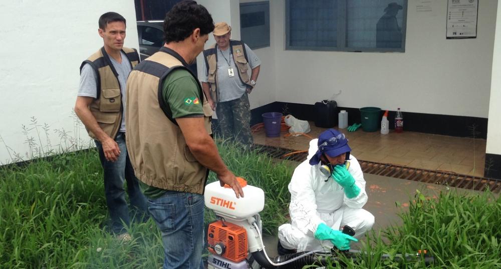 Governo anuncia criação de Centro de Operações de Emergências contra a dengue