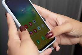 Lei prevê multa de até R$ 50 milhões em casos de invasão de celulares