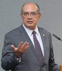 Gilmar Mendes diz que ato na Paulista é para Bolsonaro buscar apoio popular