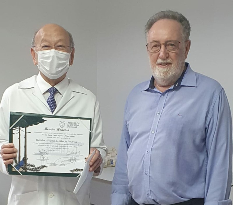 Hospital de Olhos de Londrina é homenageado por 30 anos de atividades como referência no Brasil