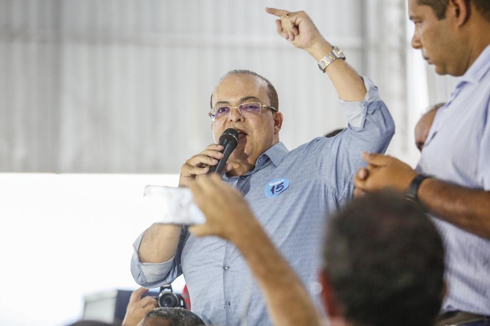 Pedido de Ibaneis para arquivar inquérito do 8/1 é negado por Moraes