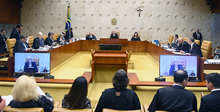 STF vai julgar licença-maternidade em união homoafetiva