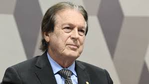 União Brasil analisará a possibilidade de afastar Bivar da liderança do partido