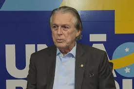 União Brasil determina a expulsão de Luciano Bivar